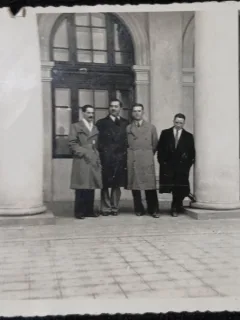 Fotografie, Patru barbati, 1934