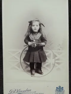 Fotografie pe carton, baietel la 3 ani, Nicolae G. Hamza, 1906