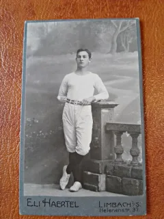 Fotografie pe carton, barbat, cca 1900