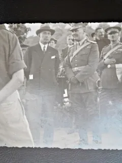 Fotografie pe carton, participanti la Mitingul de Aviatie Sfantul Gheorghe din 1936-1937