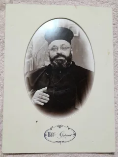 Fotografie pe carton, preot calugar, inceput de secol XX