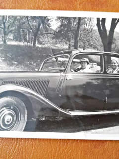 Fotografie, plimbare cu masina, 1937