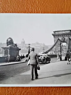Fotografie, plimbare pe pod, perioada interbelica