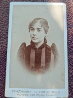 Fotografie portret femeie, tip CDV