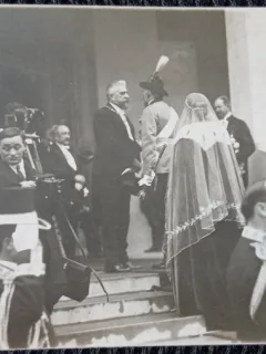 Fotografie, Primul Ministru Ionel Bratianu, felicitandu-l pe Regele Ferdinand
