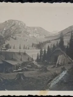 Fotografie, Romania, Casa Pestera TCR, 1933