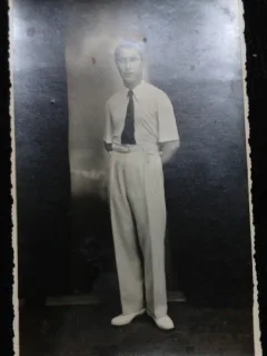 Fotografie tip Carte Postala, Barbat cu cravata, 1937