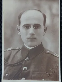 Fotografie tip Carte Postala, Capitan din perioada interbelica