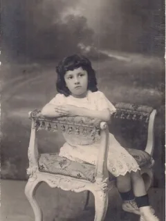 Fotografie tip carte postala din iunie 1913