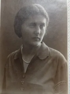 Fotografie tip Carte Postala, Femeie, 1927