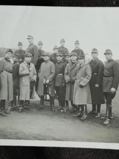 Fotografie tip carte postala, grup de militari, 1927