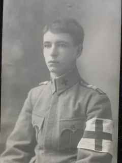 Fotografie tip Carte Postala, Medic Militar, doctorand in medicina, 1917