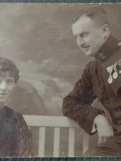 Fotografie tip Carte postala, Militar impreuna cu o tanara, 1918