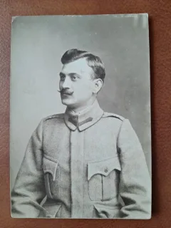 Fotografie tip carte postala, militar in razboiul din 1916-1918, 1917