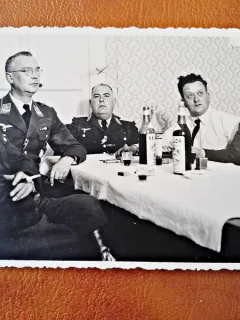 Fotografie tip Carte Postala, militari romani la masa, 1942, necirculata