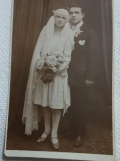 Fotografie tip Carte postala, Mire si mireasa, 1928