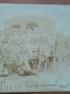 Fotografie tip carte postala, necirculata, grup de militari, inceput de secol XX