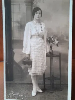 Fotografie tip carte postala, perioada interbelica