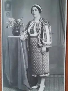fotografie tip carte postala, perioada interbelica