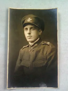 FOTOGRAFIE TIP CARTE POSTALA,  BUST DE MILITAR, ANII '20