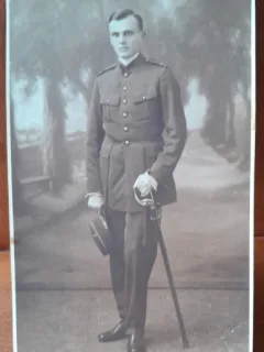 Fotografie tip carte postala, subofiter perioada interbelica