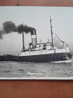 Fotografie tip carte postala, vapor Alexandria Towing, inceput de secol XX