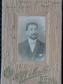 Fotografie tip CDV, Barbat cu mustata si barba, inceput de secol XX