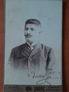 Fotografie tip CDV, barbat inceput de secol XX