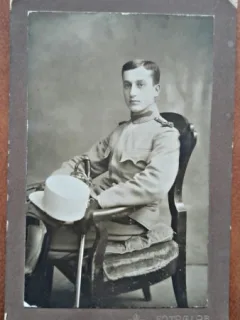Fotografie pe carton, subofiter inceput de secol XX