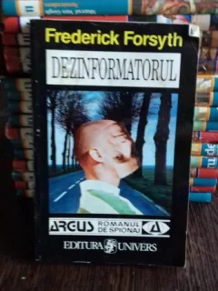 Frederick Forsyth - Dezinformatorul