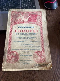 G. N. Costescu Ion Ghiata I. Cioranescu Geografia Europei si a celorlalte continente (1931-1932)