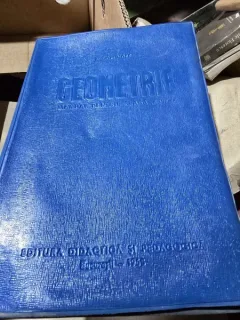 Geometrie, manual pentru clasa a VIII-a - A. Hollinger