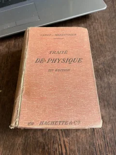 Geroges Maneuvrier Traite elementaire de Physique (1913)