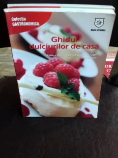 GHIDUL DULCIURILOR DE CASA