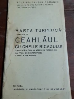 Harta turistica a masivului Ceahlau cu Cheile Bicazului