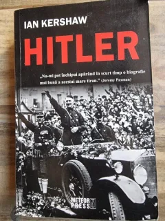 HITLER - IAN KERSHAW