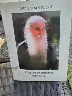 IATA DUHOVNICUL - PARINTELE ARSENIE PAPACIOC