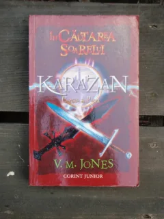IN CAUTAREA SOARELUI - V.M. JONES