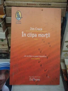IN CLIPA MORTII , JIM CRACE