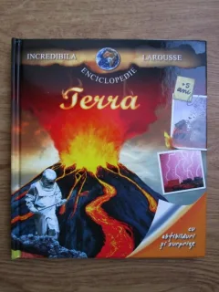 INCREDIBILA ENCICLOPEDIE LAROUSSE. TERRA