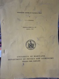 Introductory lectures on scattering theory - O.W. Greenberg  Techical report no.243