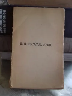 INTUNECATUL APRIL - EMIL BOTTA