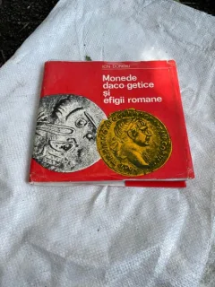 Ion Donoiu - Monede daco-getice si efigii romane