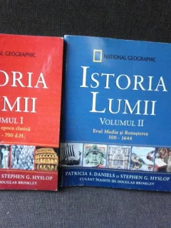ISTORIA LUMII - PATRICIA S. DANIELS  2 VOLUME