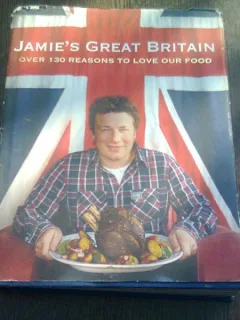 JAMIE'S GREAT BRITAIN OVER 130 REASONS TO LOVE OUR FOOD  (CARTE IN LIMBA ENGLEZA)