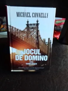 JOCUL DE DOMINO - MICHAEL CONNELLY
