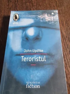 JOHN UPDIKE - TERORISTUL