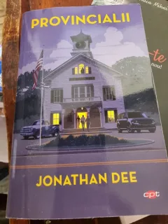 Jonathan Dee - Provincialii