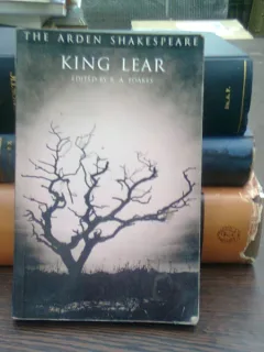 King Lear (Arden Shakespeare: Third Series)   (regele Lear)