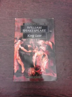 King Lear - William Shakespeare  (carte in limba engleza)